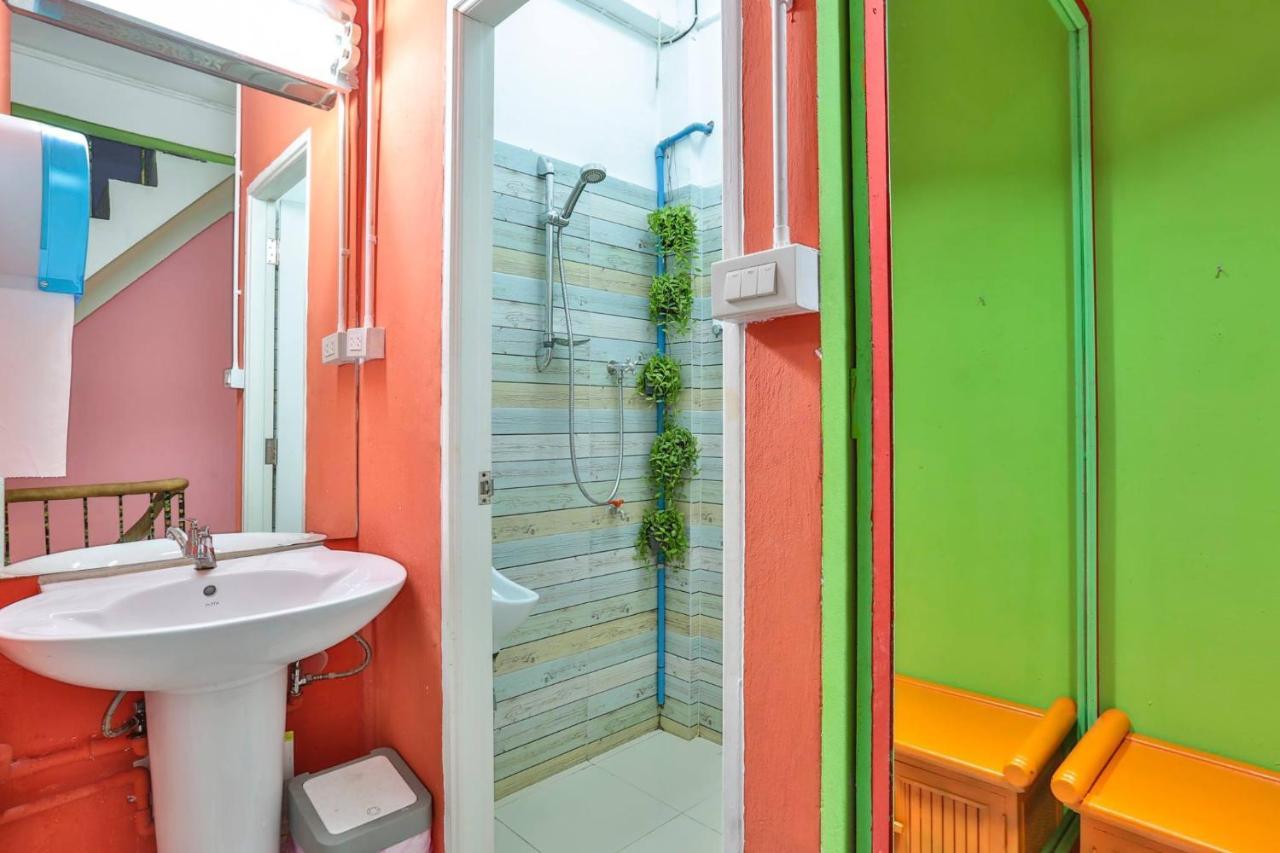 Elixir Hostel กรุงเทพมหานคร ภายนอก รูปภาพ