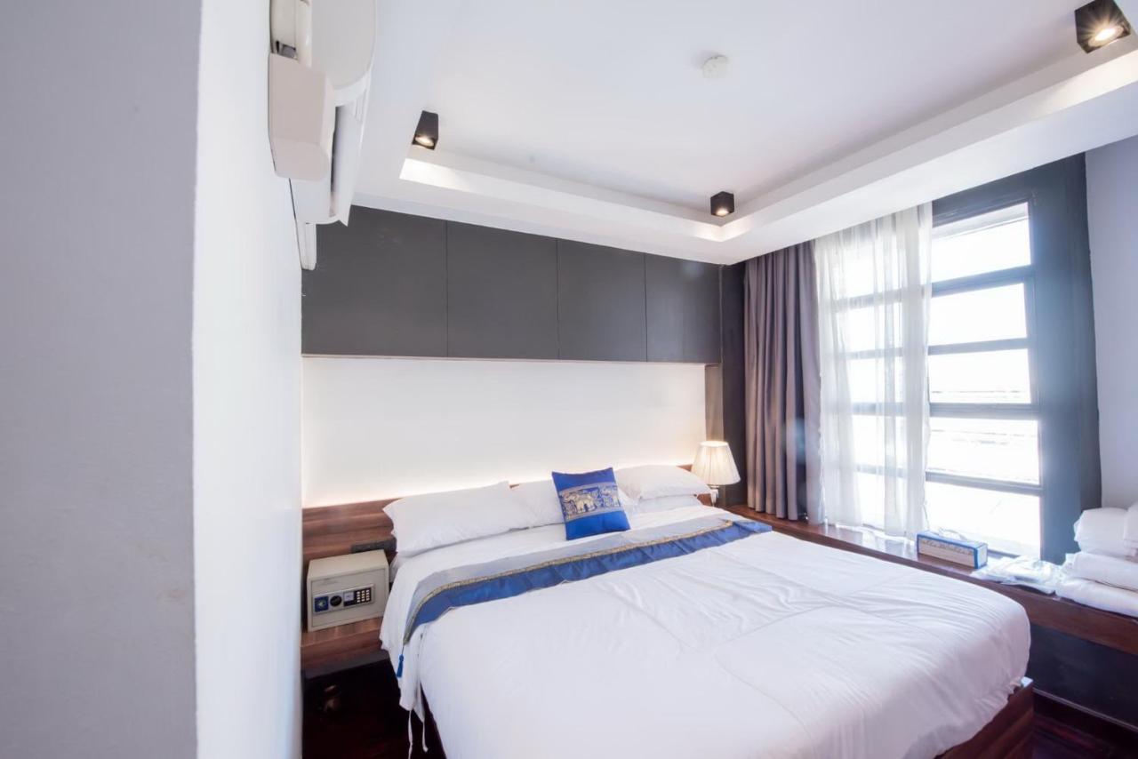 Elixir Hostel กรุงเทพมหานคร ภายนอก รูปภาพ