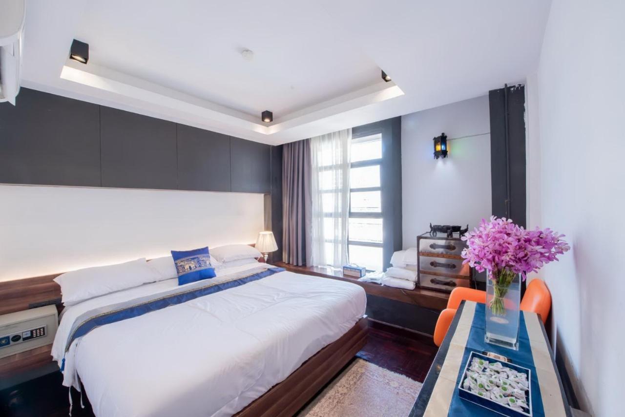Elixir Hostel กรุงเทพมหานคร ภายนอก รูปภาพ